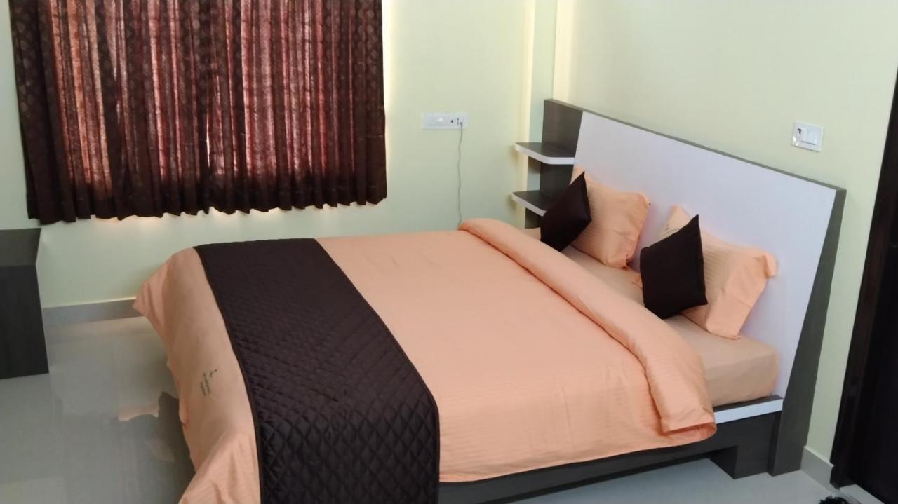 Giri Nandhana Residency Yelagiri Esterno foto